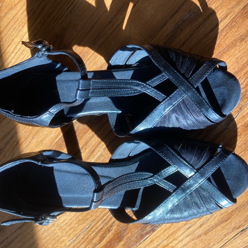 “Very Fine” Latin/ballroom dance shoes